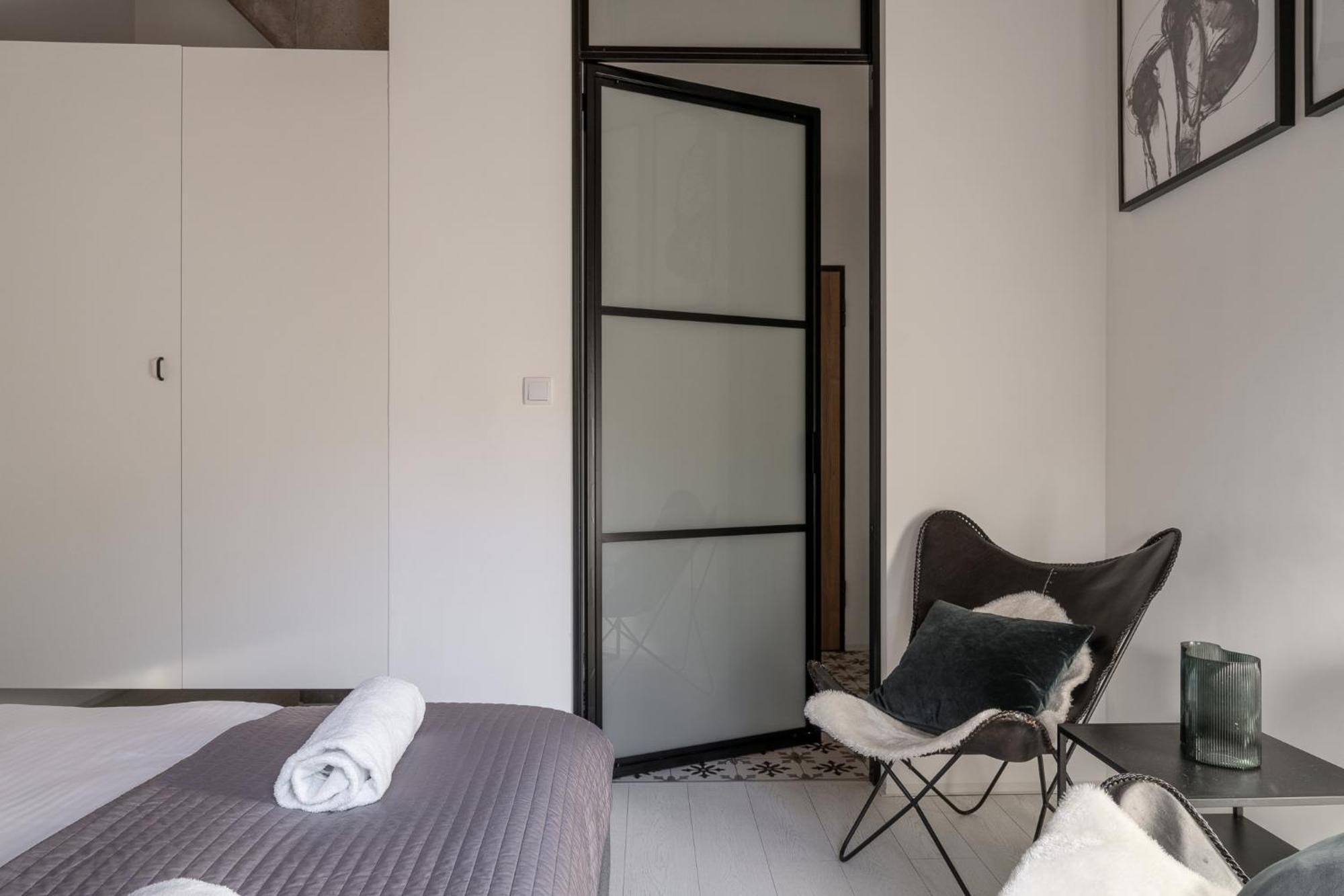 Rentplanet - Nowa Papiernia Apartment Wroclaw Luaran gambar